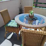 Kelly Signature Sea View *