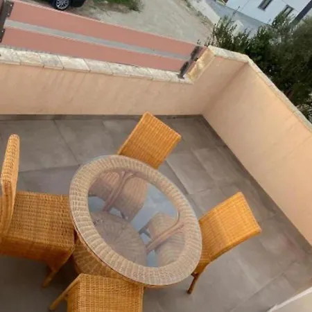 Kelly Signature Sea View Apartment