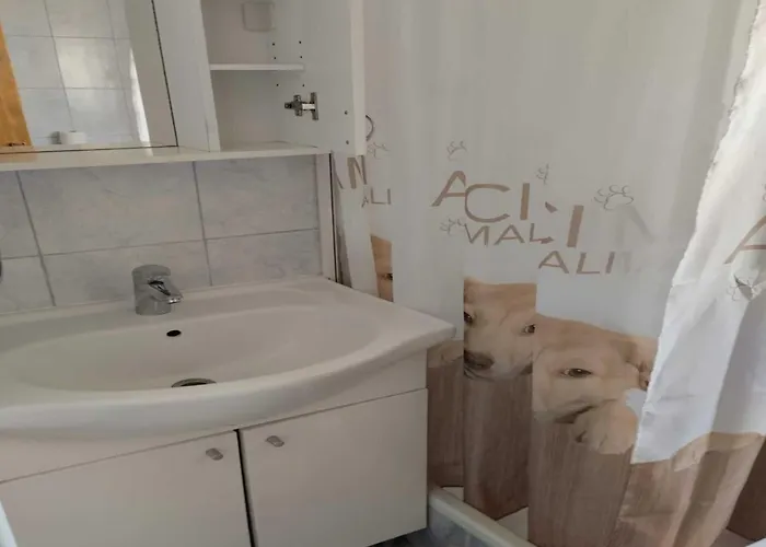 Kelly Signature Sea View Apartment *